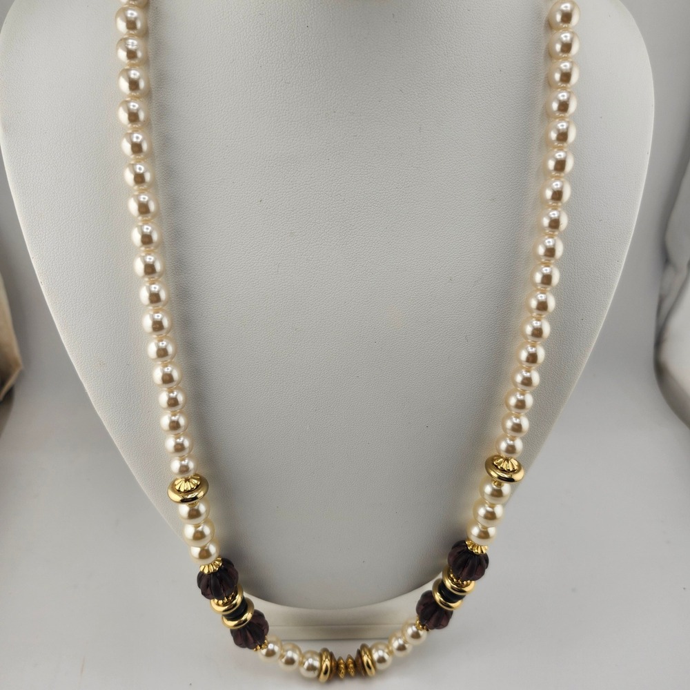 Chunky Faux Pearl Necklace‎ with Brown Accent Beads Gold Tone Clasp